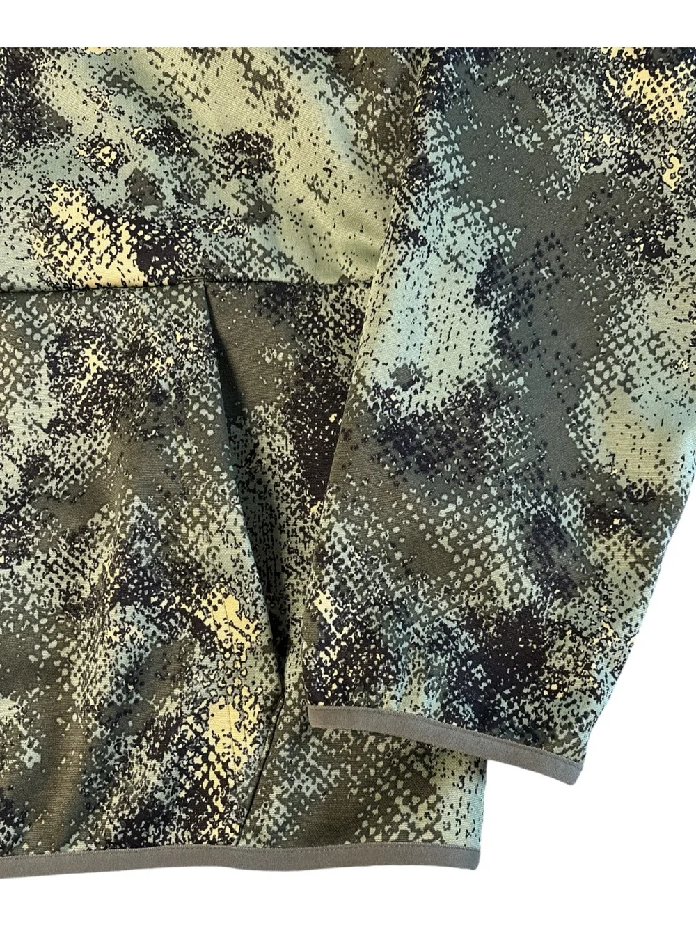 Nike Therma-FIT Men’s Camo Fleece Training Pullover Hoodie NWT Size Large